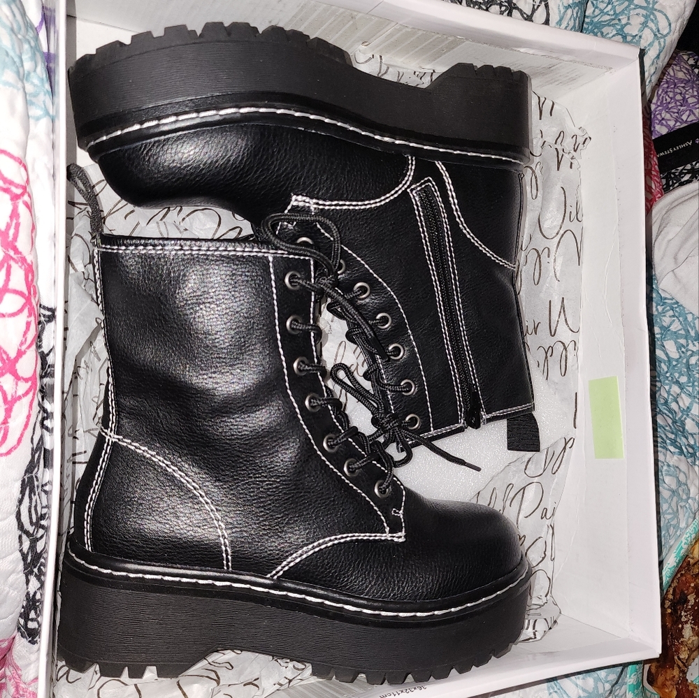 Platform Boots - image 4